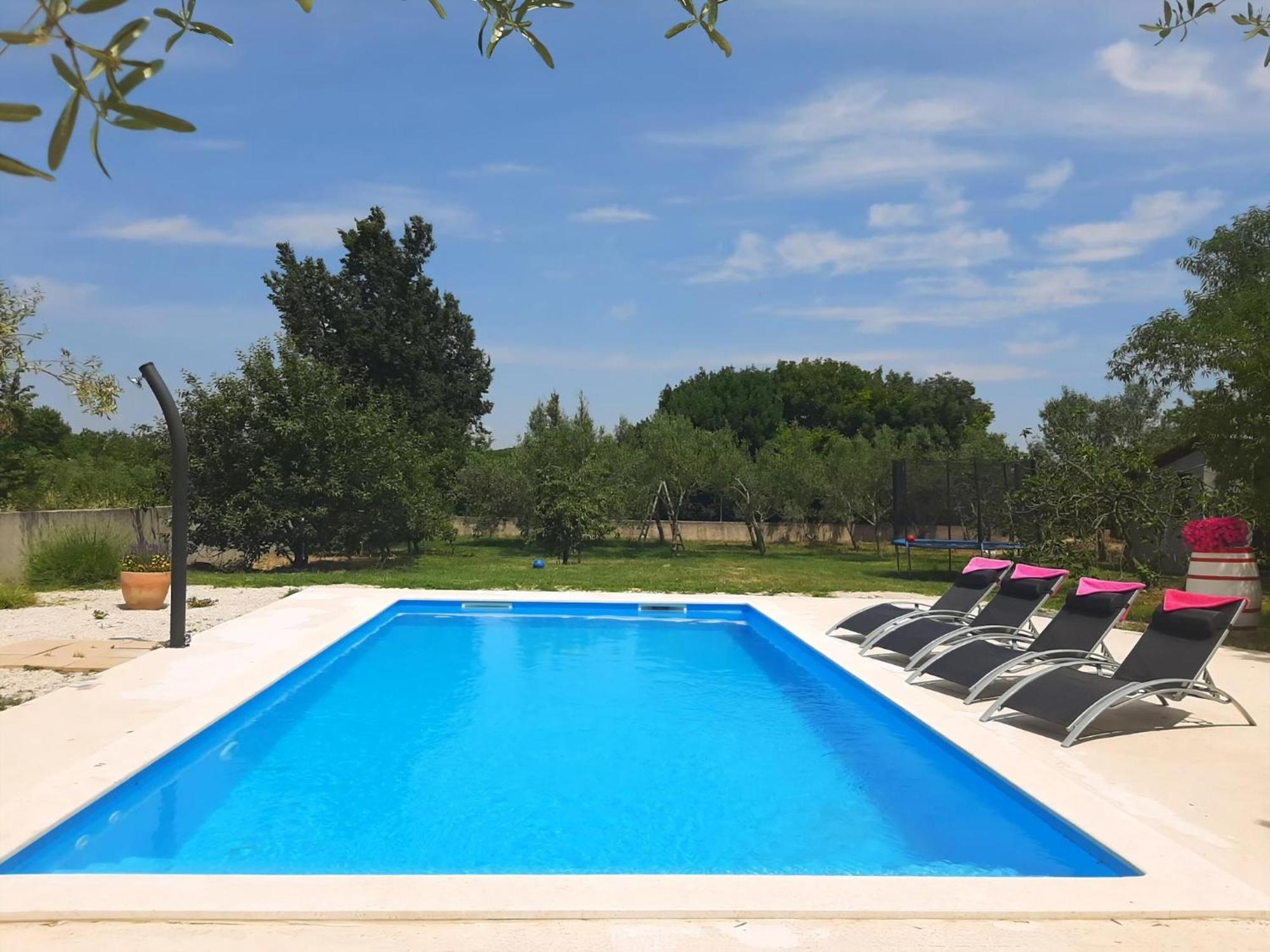 Ferienhaus Aqua Mit Pool Jadreški Dış mekan fotoğraf