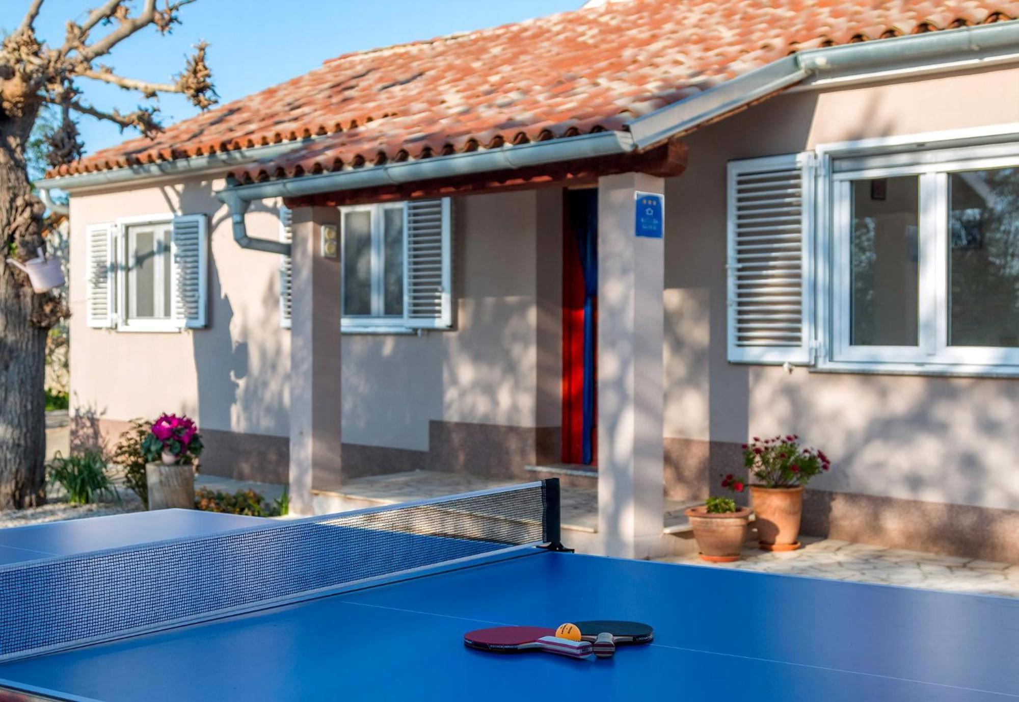 Ferienhaus Aqua Mit Pool Jadreški Dış mekan fotoğraf